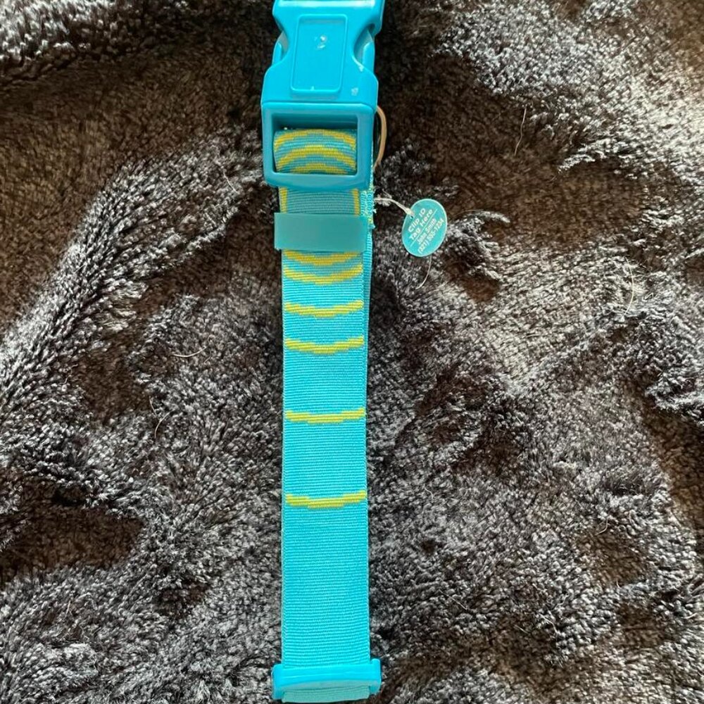 Dog Collar: NWT Adjustable Colorful Snap Buckle, Medium